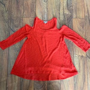 Cold shoulder knit top
